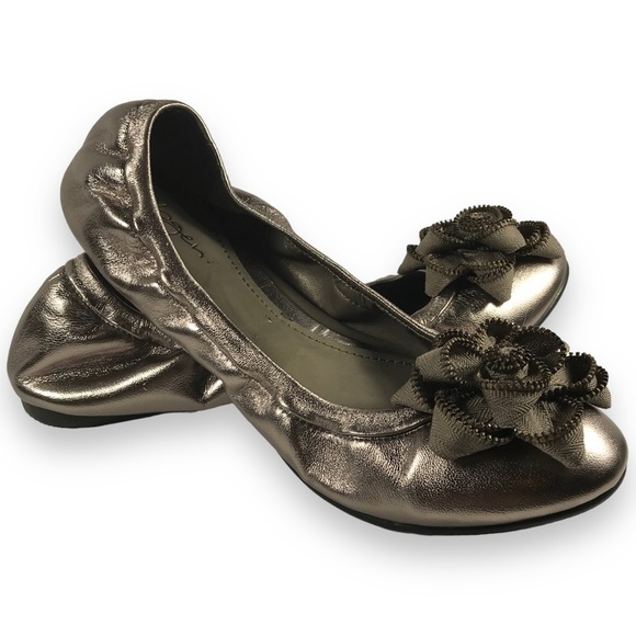 Halogen Frisco Lea Womens Leather Slip On Ballet Flats Pewter Size 6 - Picture 3 of 11